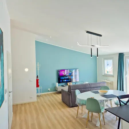 Апартаменти Skyloft Easypark *