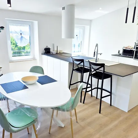 Skyloft Easypark Апартаменти